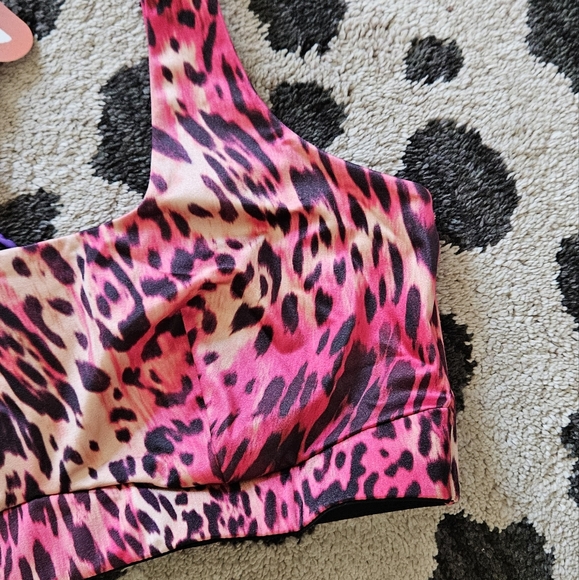 NWT Yitty Headliner Shaping Midi Bralette Size Medium Pink Animal Print Satin - Picture 4 of 8